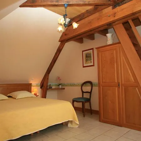 Alojamento de Acomodação e Pequeno-almoço D'hôtes Larnaudie 3*